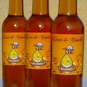 Licor de ciruela con miel 500 ml