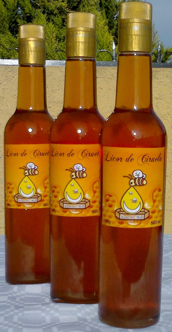 Licor de ciruela con miel 500 ml