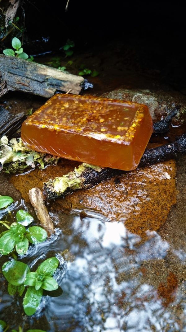Jabón de polen y miel 100 g. aprox.